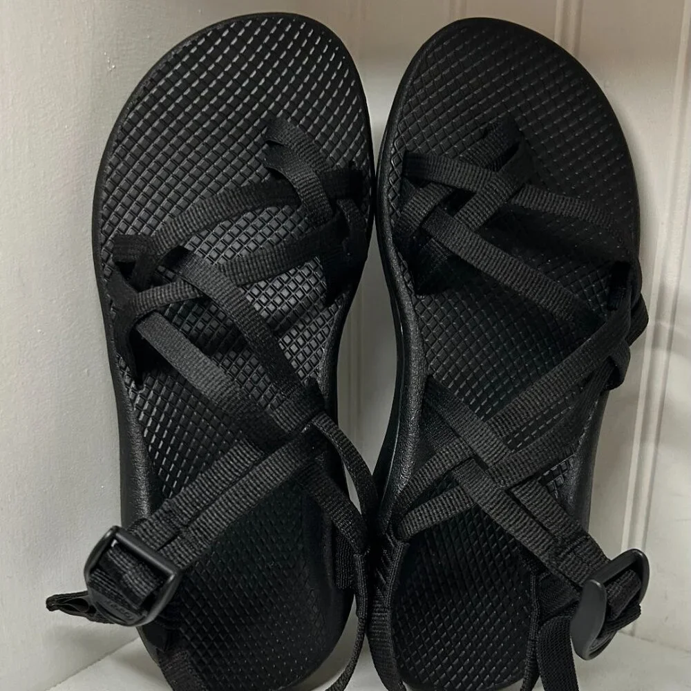 Womens Chaco Z/Cloud X2 Sandal - Solid Black Size 8 - Picture 2 of 4